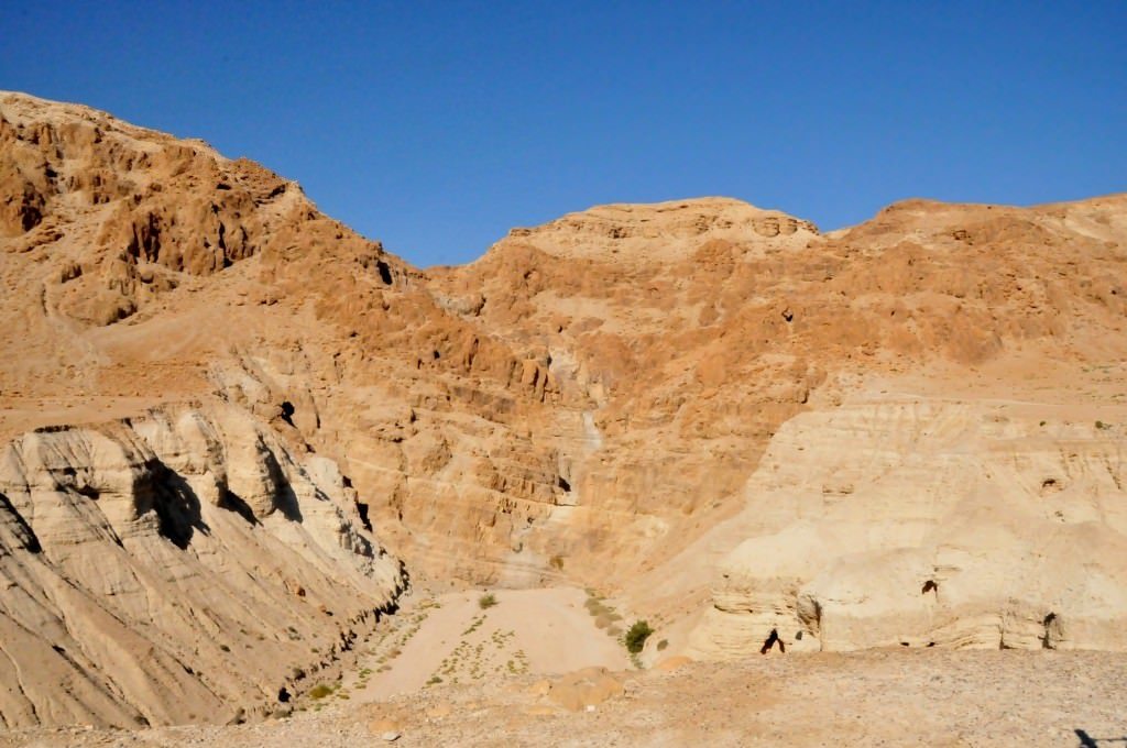 Israel's Qumran Caves