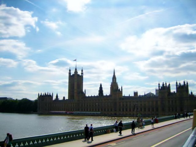 London self-guided tour